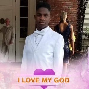 Meet your Posher, Elijah